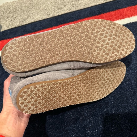 Toms Men Classics Movember Grey Suede shoes, Size 11 - Picture 7 of 12